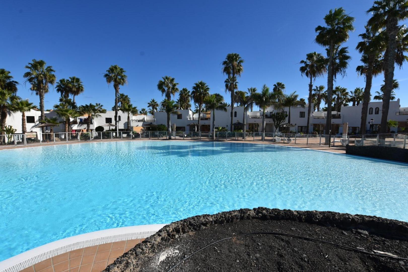 קורלחו Book Jet - Oasis Dunas Apartment Relax & Maxi Pool מראה חיצוני תמונה